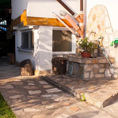 допълнителна ози 2 Villa Ovchartsi (Kyustendil)